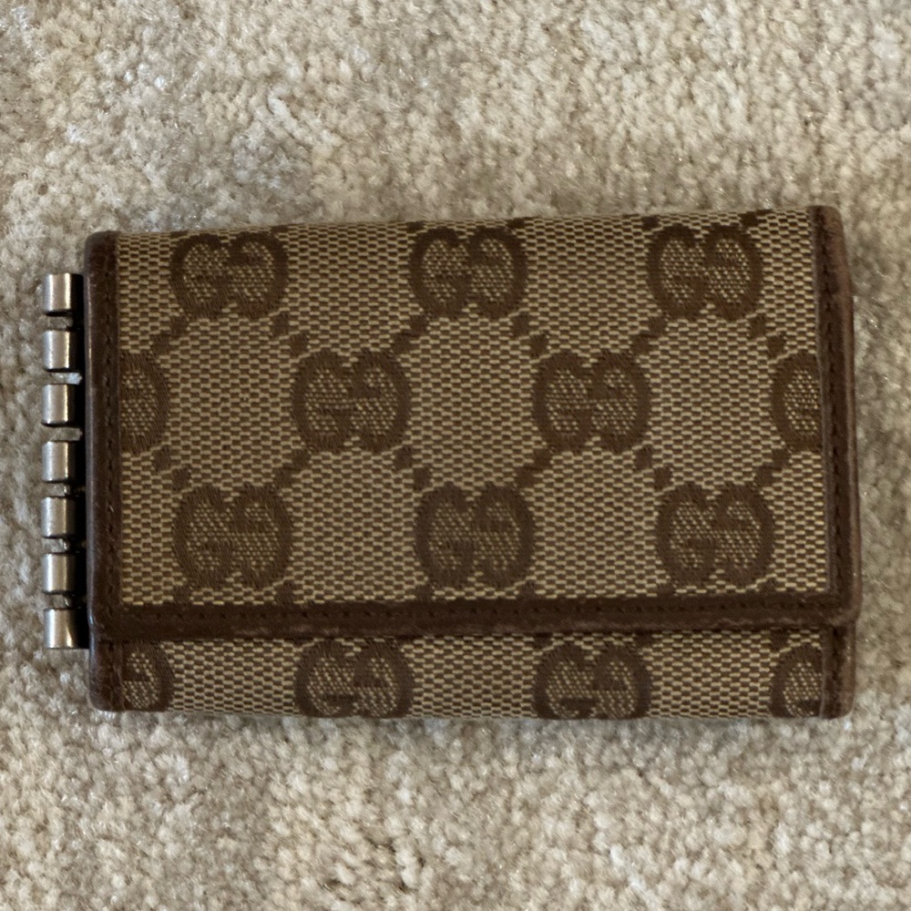 Authentic Gucci GG Key Holder Card Case